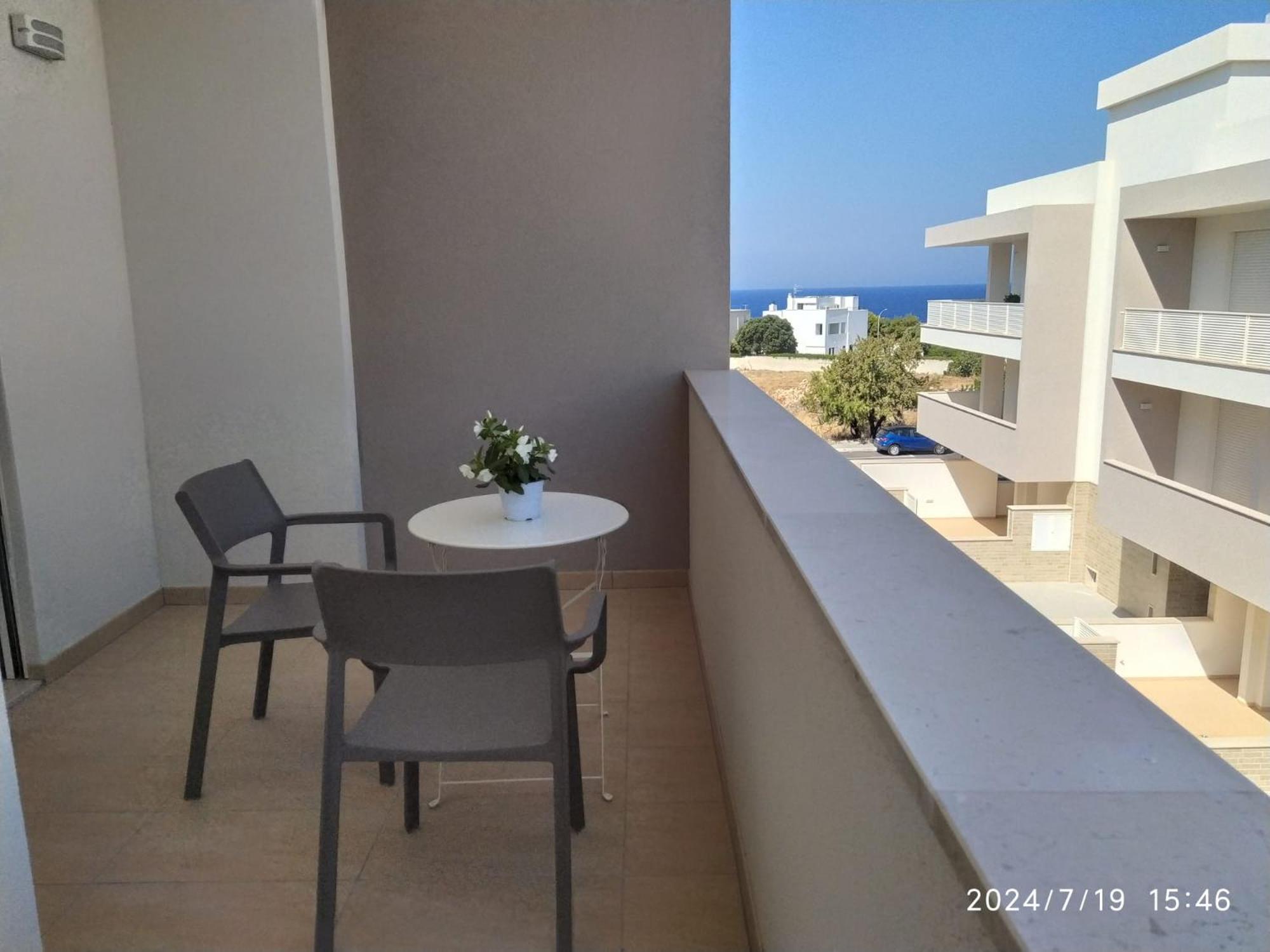 Sea Wind Stanza Con Garage E Ascensore بولينيانو آ ماري المظهر الخارجي الصورة